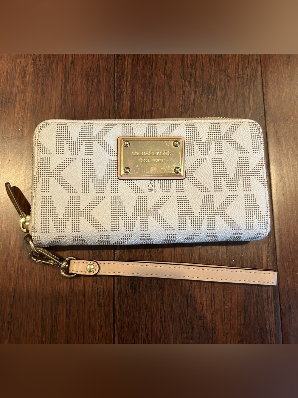 Michael Kors Cream & Gold Logo Wristlet